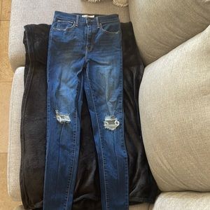 Levi jeans women’s